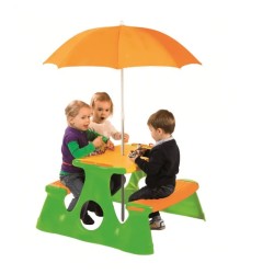 Vaikų pikniko stalas su suolais ir skėčiu